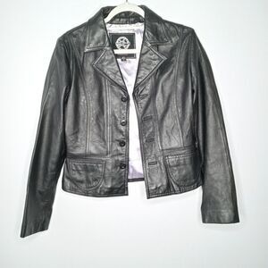 Wilsons Leather black leather jacket size medium